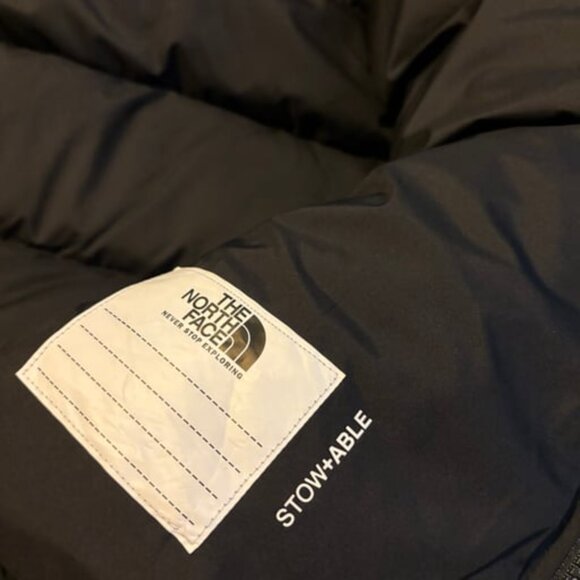 The North Face 1996 Retro Nuptse 700 Fill Packable Jacket - Picture 4 of 4